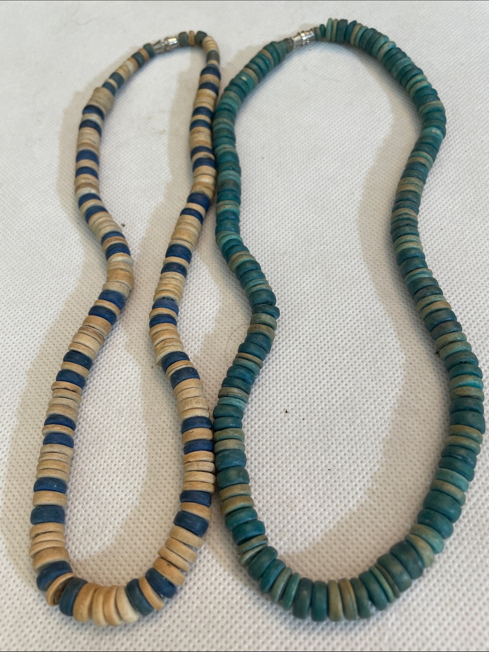 Heishi-Style Beaded Necklace in Turquoise and Navy 2 pcs. barrel closure 9”